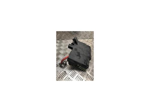 Used Fuse box OPEL MERIVA B MPV (S10) 1.4 (75) (120 hp) 27557651