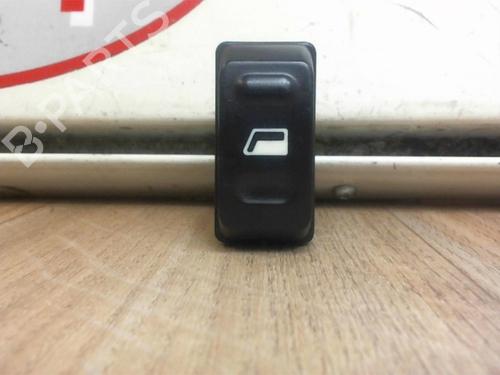 Used Right front window switch CITROËN XSARA PICASSO (N68) 1.6 HDi (90 hp) 13225369