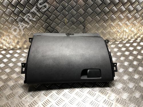 Used Glove box RENAULT MEGANE IV Hatchback (B9A/M/N_) 1.5 dCi 110 (B9A3) (110 hp) 31201046