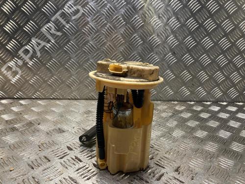 Used Fuel pump DACIA SANDERO II 1.5 dCi (90 hp) 30674328