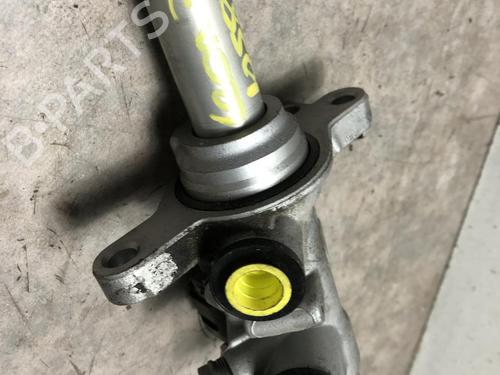 Used Brake master cylinder SEAT LEON ST (5F8) 1.2 TSI (110 hp) 23035415