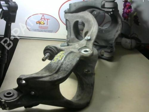 Used Left front suspension arm PEUGEOT 407 (6D_) 2.0 HDi 135 (6DRHRH, 6DRHRE, 6DRHRG, 6DRHRJ) (136 hp) 24979530