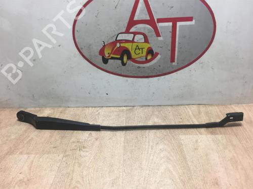 Used Front windshield wiper arm PEUGEOT 3008 I MPV (0U_) 2.0 HDi (163 hp) 13276071