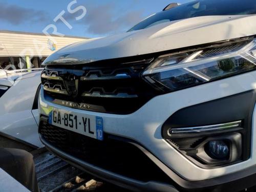 Left sideskirt DACIA SANDERO III 1.0 TCe 90 | BP31153720C115