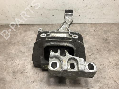Used Engine mount AUDI A3 Sportback (8VA, 8VF) 1.6 TDI (110 hp) 23128566