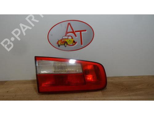 Venstre baglygte bagklap RENAULT LAGUNA II (BG0/1_) 1.6 16V (BG0A, BG0L) (107 hp) 13228566