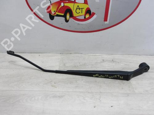 Used Front windshield wiper arm SUZUKI SWIFT IV (FZ, NZ) 1.3 DDiS (AZG413D, ZC02S, ZC92S) (75 hp) 13133640