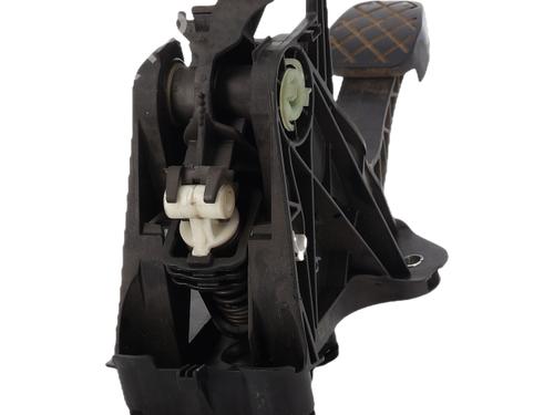 Clutch pedal VW PASSAT B8 (3G2, CB2) 1.4 TSI | BP40538040I13 - Image 3