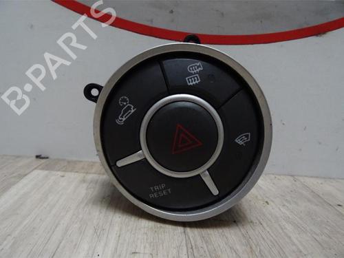 Used Warning switch SSANGYONG KYRON 2.0 Xdi 4x4 (141 hp) 13228825