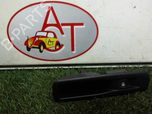 Used Right rear window switch RENAULT MEGANE III Hatchback (BZ0/1_, B3_) 1.5 dCi (86 hp) 12962058