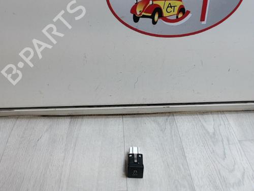 Used Switch VW GOLF VI (5K1) 1.6 TDI (105 hp) 23109430