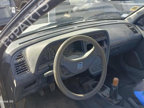 Right headlight PEUGEOT 306 (7B, N3, N5) 1.9 STD | BP23873110C29