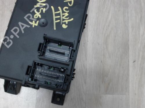 Fuse box FIAT GRANDE PUNTO (199_) 1.3 D Multijet | BP25799511E1 