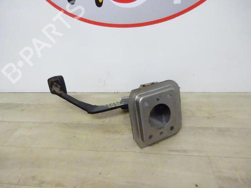 Used Break pedal NISSAN X-TRAIL I (T30) 2.2 Di 4x4 (114 hp) 13036390