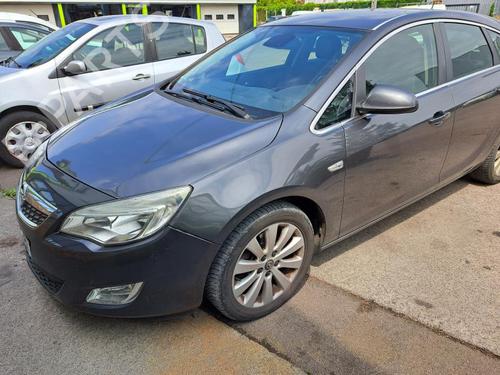 Middle console OPEL ASTRA J (P10) 1.7 CDTI (68) | BP31198155I22 