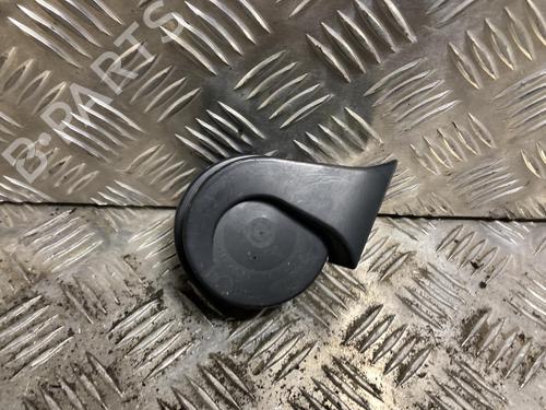 horn-chevrolet-trax-2012-39206555 main image