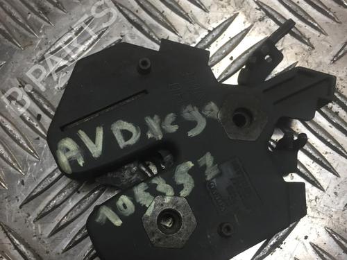 hjelmlås VOLVO XC90 I (275) D5 AWD (163 hp) 23186799