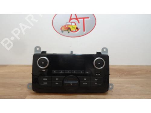 Used Radio RENAULT CLIO IV (BH_) 1.5 dCi 75 (75 hp) 13282017