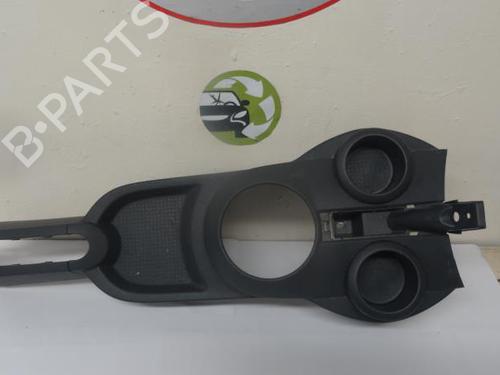 Midtkonsoll MITSUBISHI COLT VI (Z3_A, Z2_A) 1.3 (Z21A) (95 hp) 29608382