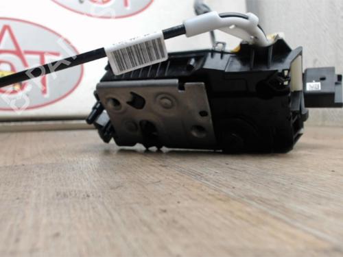 Front right lock PEUGEOT 2008 I (CU_) 1.6 BlueHDi 75 | BP13283816C97
