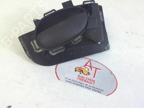Used Front right interior door handle PEUGEOT 206 Hatchback (2A/C) 1.9 D (69 hp) 12970454