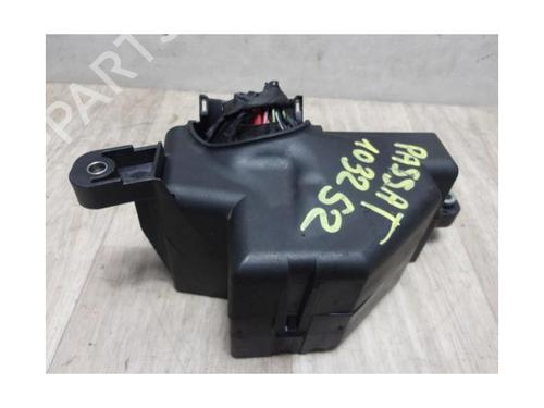 Sikringsdåse VW PASSAT B6 (3C2) 2.0 TDI | BP23034747E1