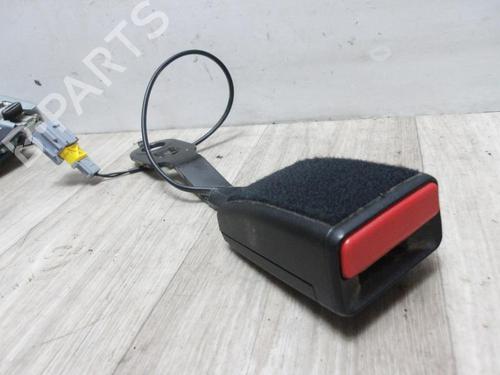 Used Seat buckle PEUGEOT 208 I (CA_, CC_) 1.6 HDi (92 hp) 13134943