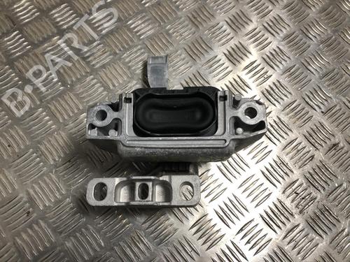 Motorfeste AUDI A3 Sportback (8VA, 8VF) 35 TFSI (150 hp) 31203507