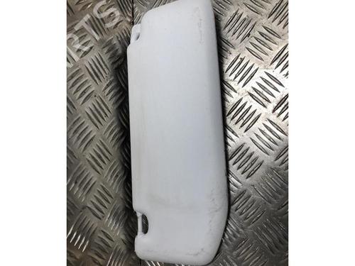 Left sun visor PEUGEOT 208 II (UB_, UP_, UW_, UJ_) 1.5 BlueHDI 100 | BP27558210I1 