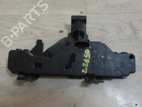Used Licence plate light Licence plate light VW POLO III (6N1) 75 1.6 (75 hp) 39903407 39903407