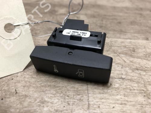 Used Switch VW TOUAREG (7LA, 7L6, 7L7) 3.0 V6 TDI (225 hp) 23873403