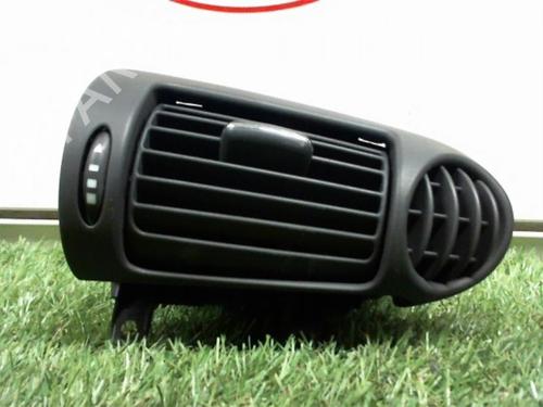 Air vent MERCEDES-BENZ C-CLASS (W203) C 270 CDI (203.016) | BP13134542I21 