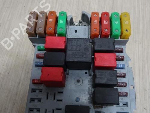 Used Fuse box LANCIA MUSA (350_) 1.3 D Multijet (350.AXB11, 350.AXB1A) (70 hp) 12965926