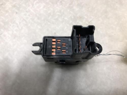Used Right front window switch NISSAN NOTE (E11, NE11) 1.5 dCi (86 hp) 20615015