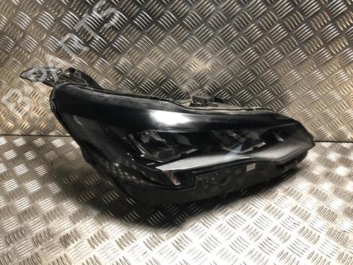 Used Right headlight Right headlight PEUGEOT 5008 II (MC_, MJ_, MR_, M4_) 1.5 BlueHDi 130 (MCYHZJ, MCYHZR, MCYHZX) (131 hp) 33458782 33458782