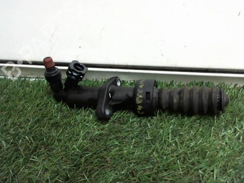 Clutch slave cylinder CITROËN C4 Picasso I MPV (UD_) 1.6 HDi | BP13127546M113