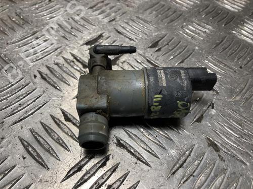 washer-pump-nissan-qashqai-i-j10-nj10-2006-2007-2008-2009-2010-2011-2012-2013-2014-2015-31056651 main image