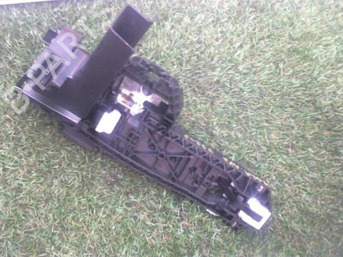 Front right exterior door handle MERCEDES-BENZ GLA-CLASS (X156) GLA 180 CDI / d (156.912) | BP13037730C129