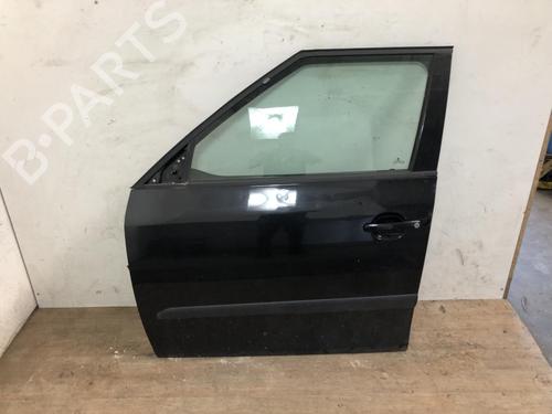 Used Left front door SKODA FABIA II Combi (545) 1.9 TDI (105 hp) 23872722