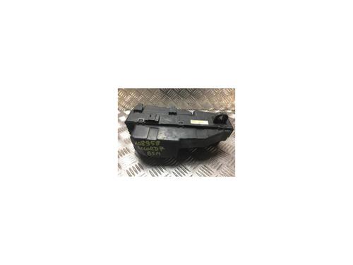 Used Fuse box HONDA ACCORD VII Tourer (CM, CN) 2.2 i-CTDi (CN2) (140 hp) 24492954