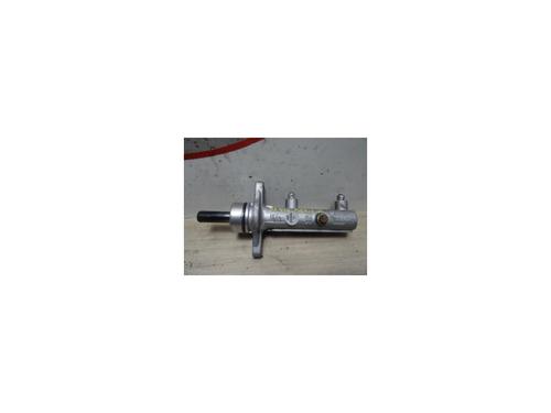 Used Brake master cylinder TOYOTA YARIS (_P9_) 1.0 VVT-i (KSP90_, KSP90R) (69 hp) 13277073