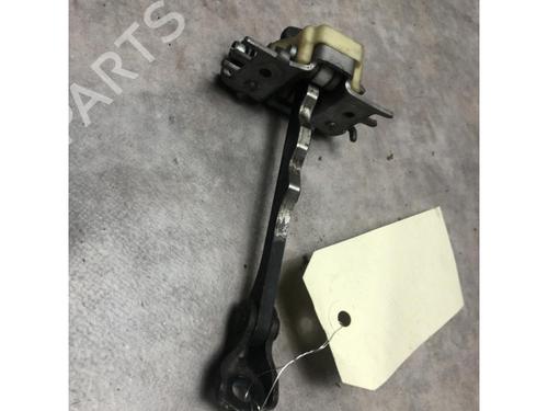 Used Hinge/Door check strap RENAULT MEGANE III Grandtour (KZ0/1) 1.5 dCi (KZ0C, KZ1A) (90 hp) 20616661