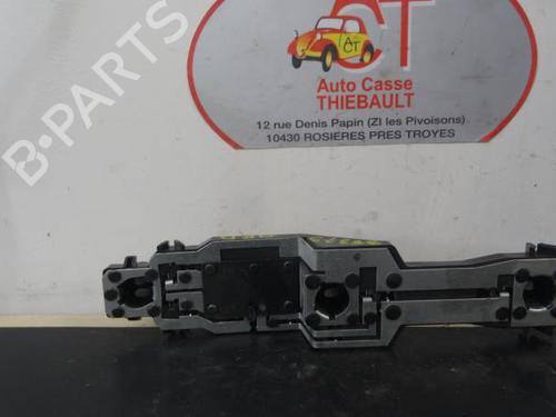 Used Licence plate light DACIA SANDERO 1.4 MPI LPG (72 hp) 13136447