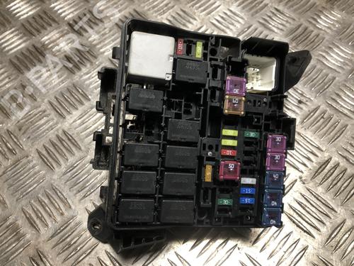 Used Fuse box Fuse box SUZUKI BALENO (FW, EW) 1.0 (A1K310) (111 hp) 32780020 32780020