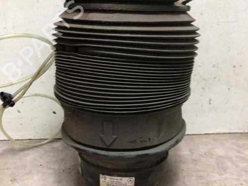 Used Right rear shock absorber MERCEDES-BENZ E-CLASS T-Model (S212) E 200 CDI / BlueTEC (212.205, 212.206) (136 hp) 20625545