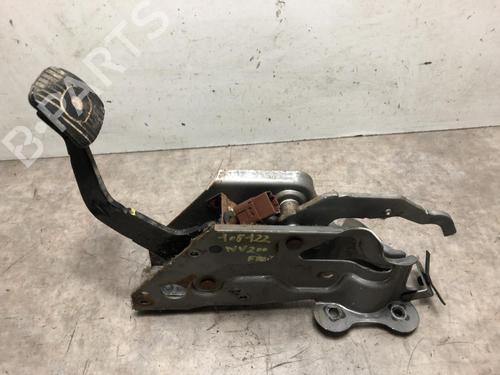Used Break pedal NISSAN NV200 Van 1.5 dCi 85 (M20, M20N, M20M) (86 hp) 20633754