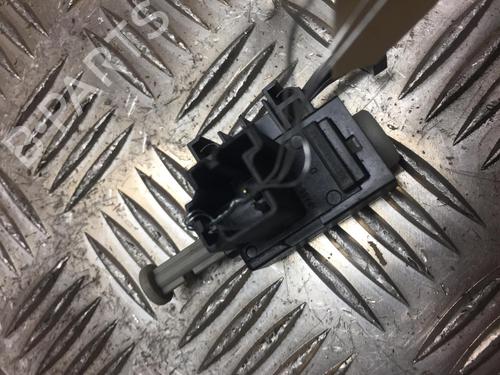 Used Switch FORD FIESTA VII (HJ, HF) 1.1 Ti-VCT (86 hp) 31204963