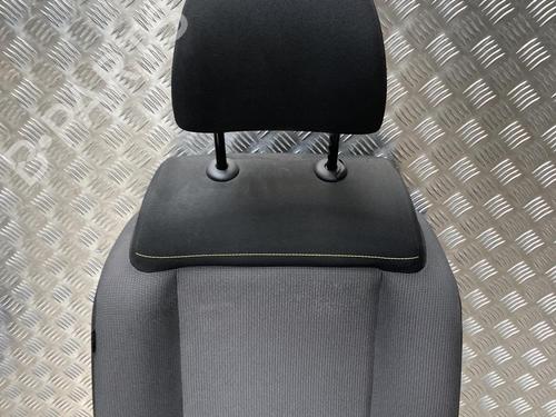 Right front seat CITROËN C3 III (SX) 1.5 BlueHDi 100 (SXYHYP, SXYHTU) | BP33739611C16 - Image 2