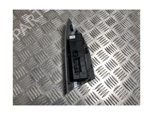 Left front window switch NISSAN JUKE (F15) 1.5 dCi | BP27620711I27 