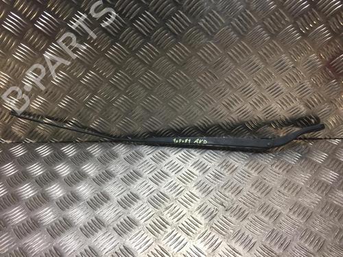 Used Front windshield wiper arm RENAULT MEGANE III Coupe (DZ0/1_) 1.5 dCi (DZ09, DZ0D, DZ1F, DZ1G, DZ14, DZ29) (110 hp) 31200858